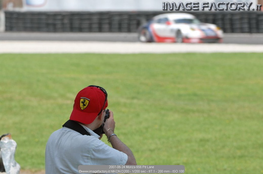 2007-06-24 Monza 656 Pit Lane